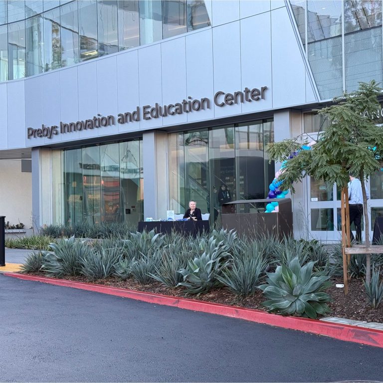 sharpCopertina_PngFile1024